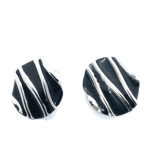 VTG Fashion Earrings